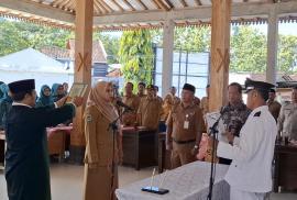 Pengambilan Sumpah Staf Pamong Kalurahan Kalitekuk 